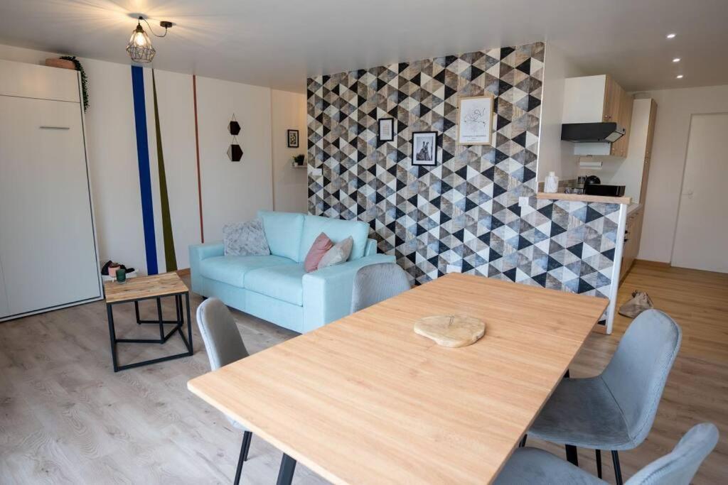 La Terrasse Des Bons Jours Appartement Charleville-Mézières Buitenkant foto